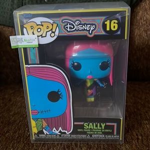 Disney funko pop Nightmare Before Christmas Sally